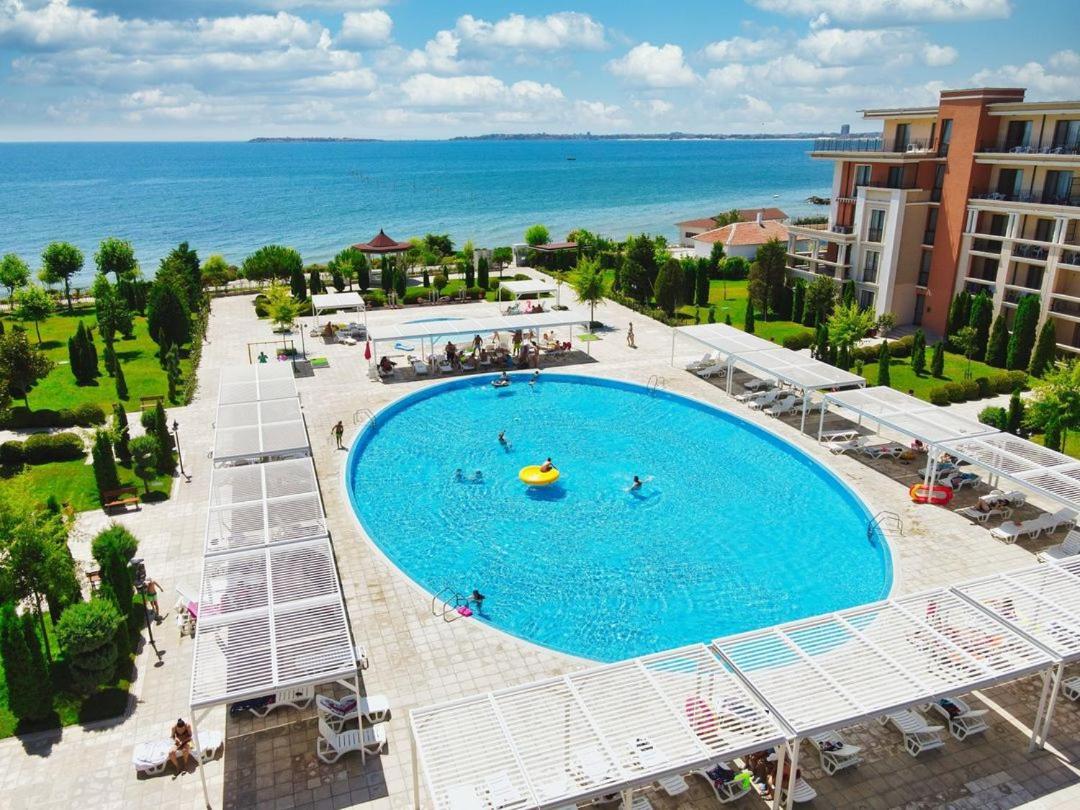 Prestige Fort Beach - Premium Apartments 圣弗拉斯 外观 照片